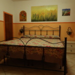 Attica camera da letto